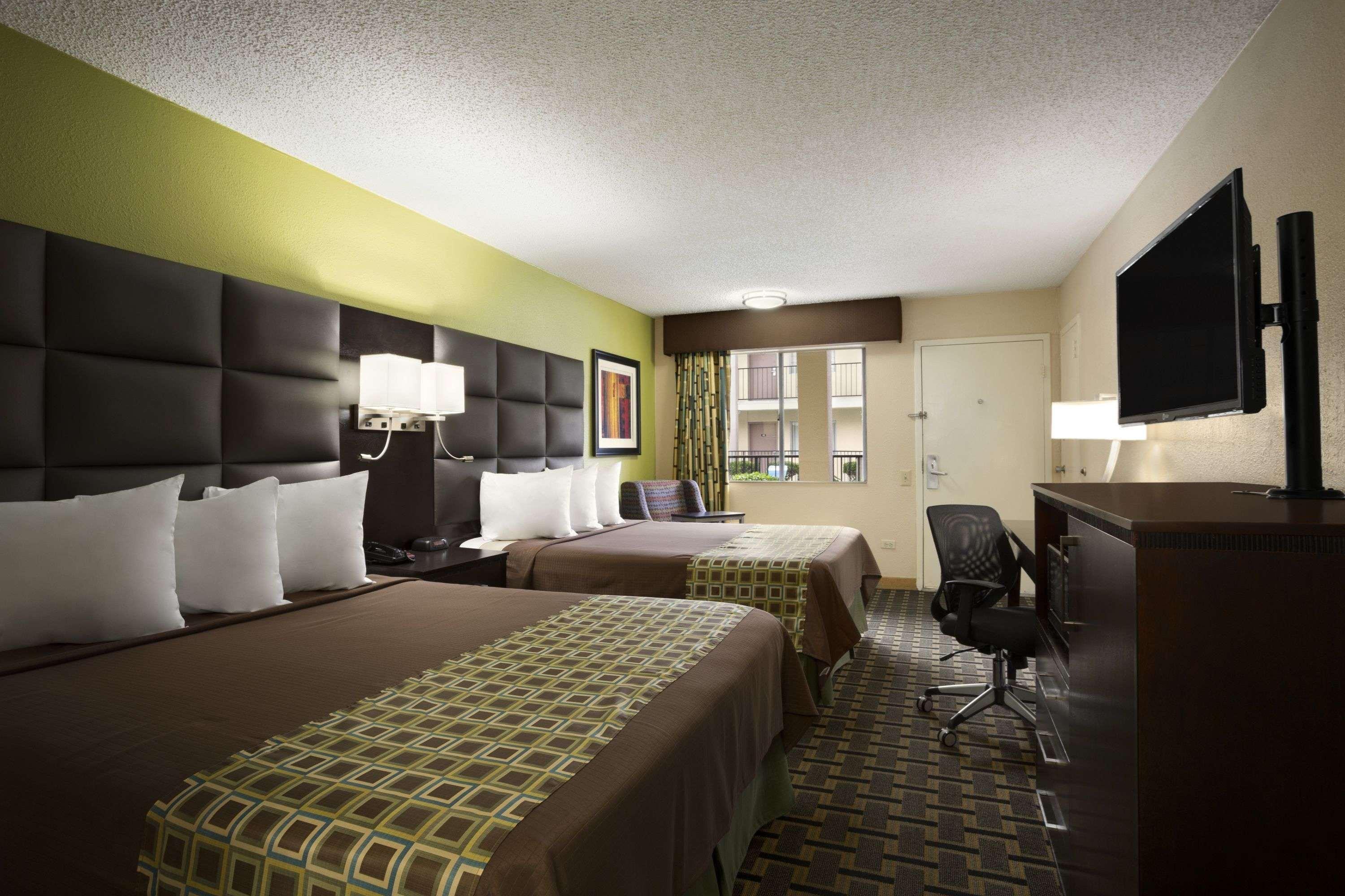 Days Inn By Wyndham Dallas Irving Exterior foto